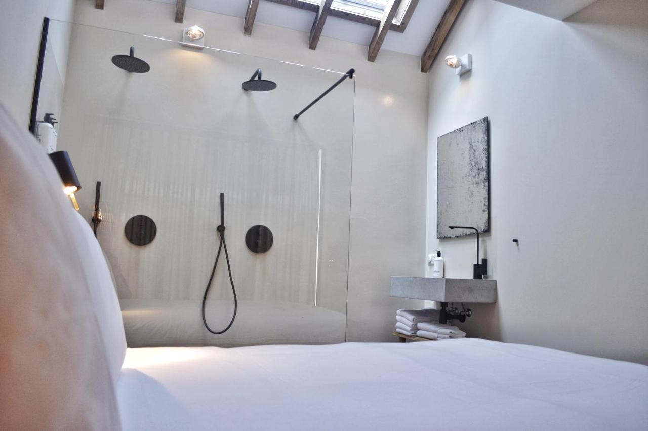Van Heeckeren Apartments & Suites Buren Бурен Екстериор снимка