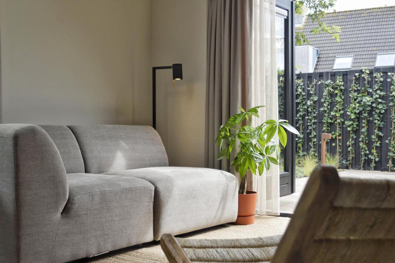 Van Heeckeren Apartments & Suites Buren Бурен Екстериор снимка